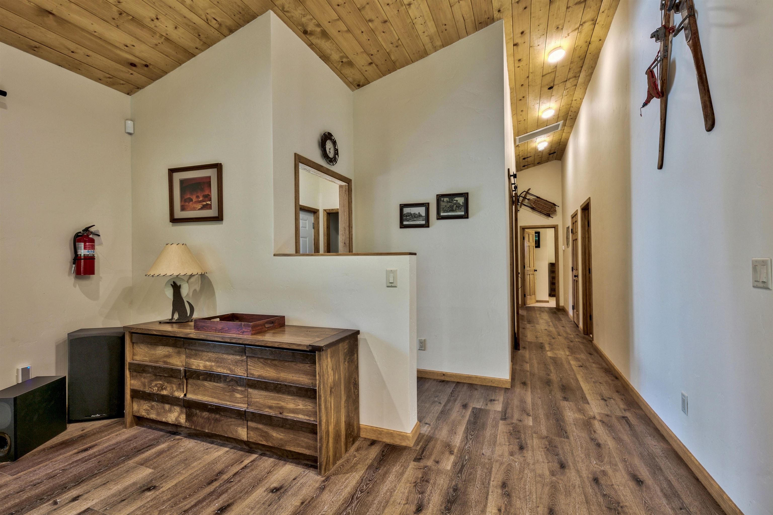 10847 Royal Crest Drive