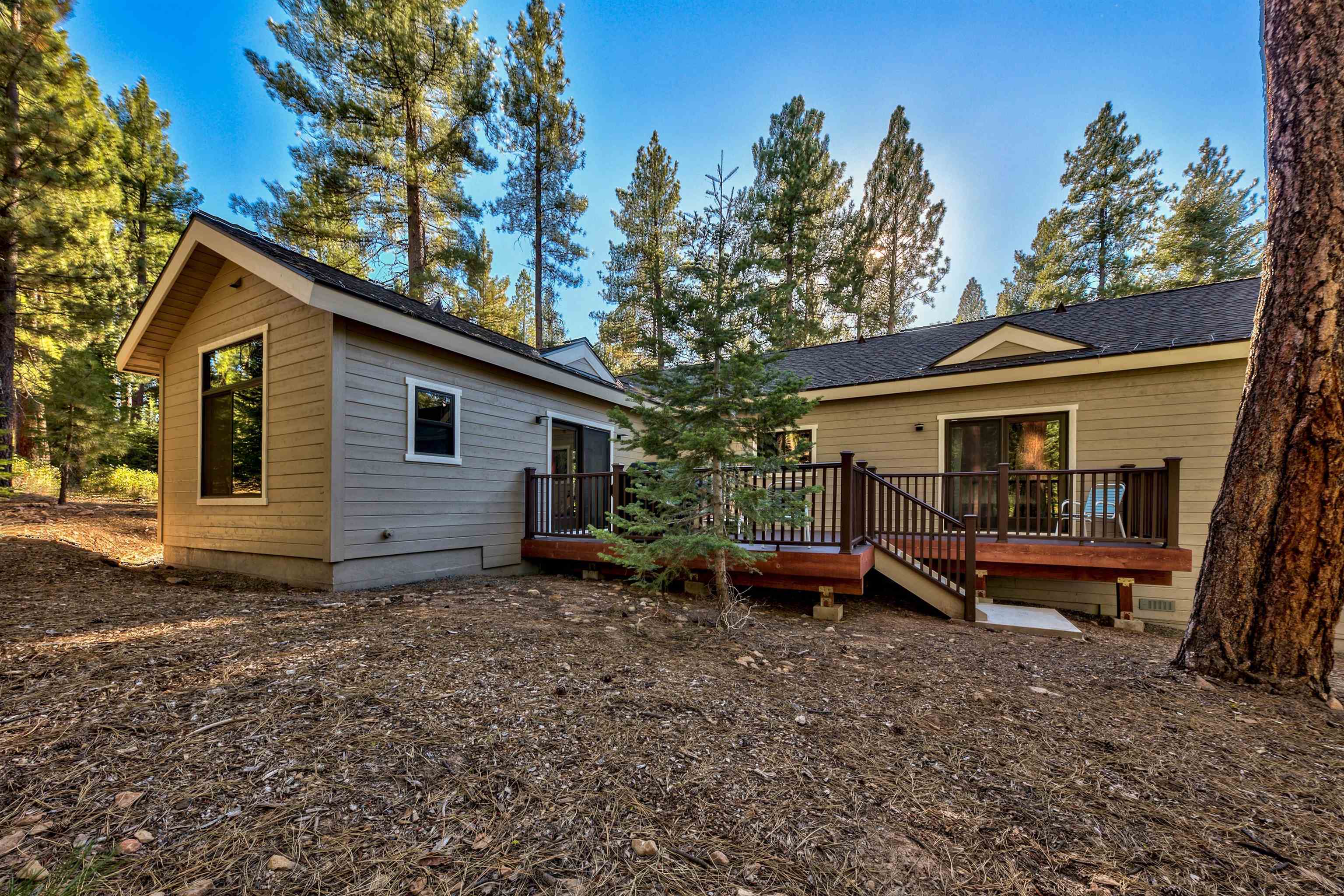 10847 Royal Crest Drive