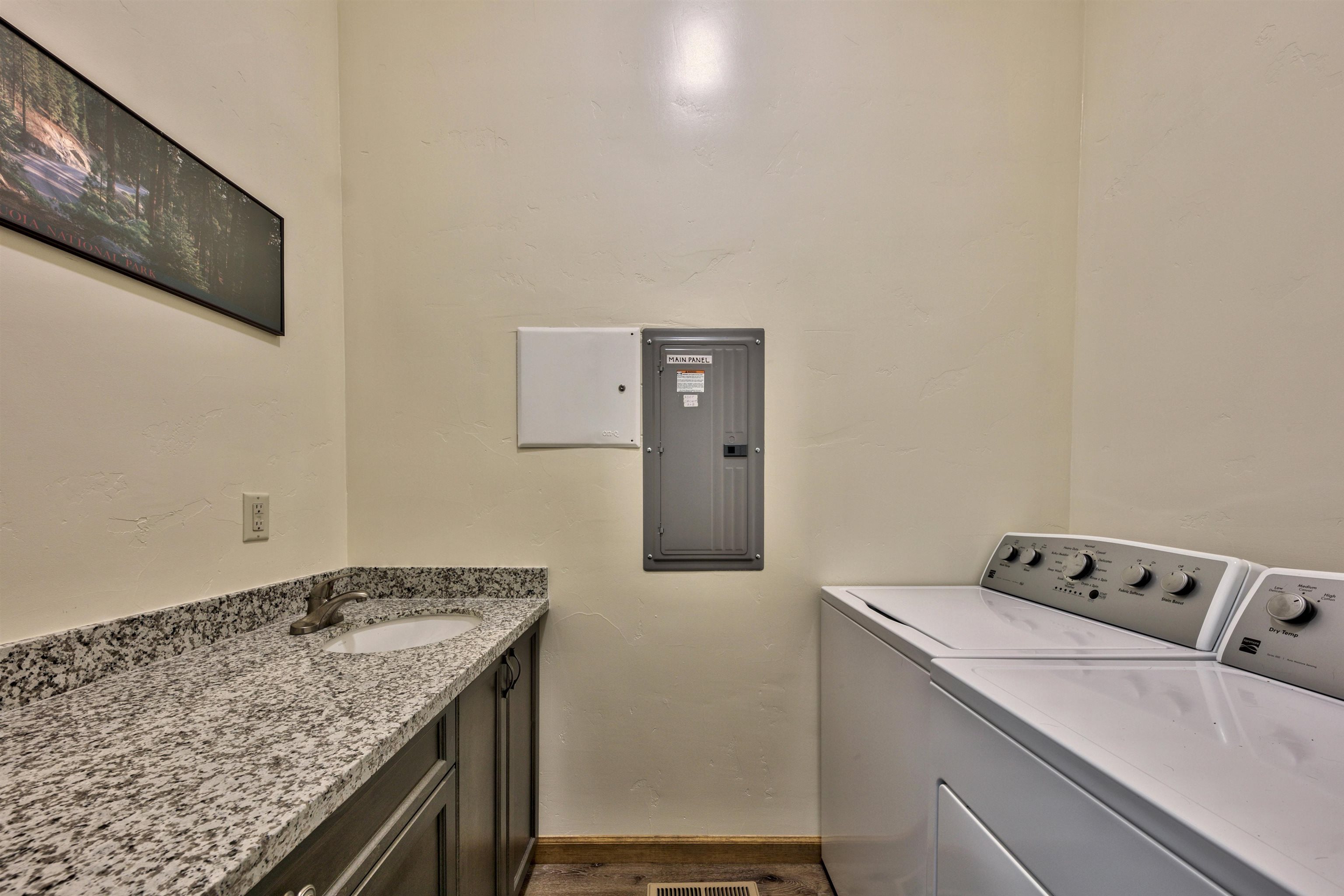 10847 Royal Crest Drive