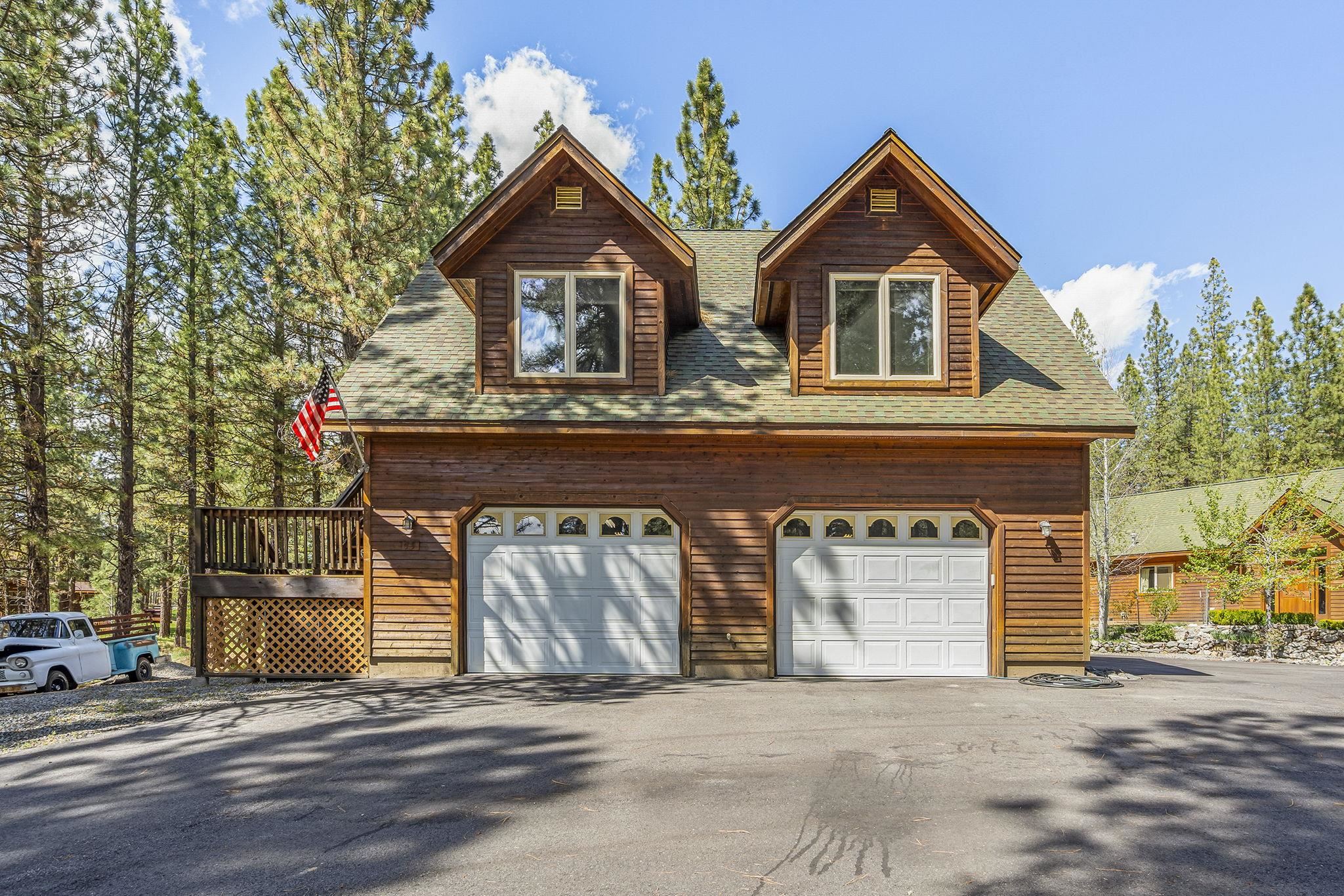 75 Pine Knoll Court