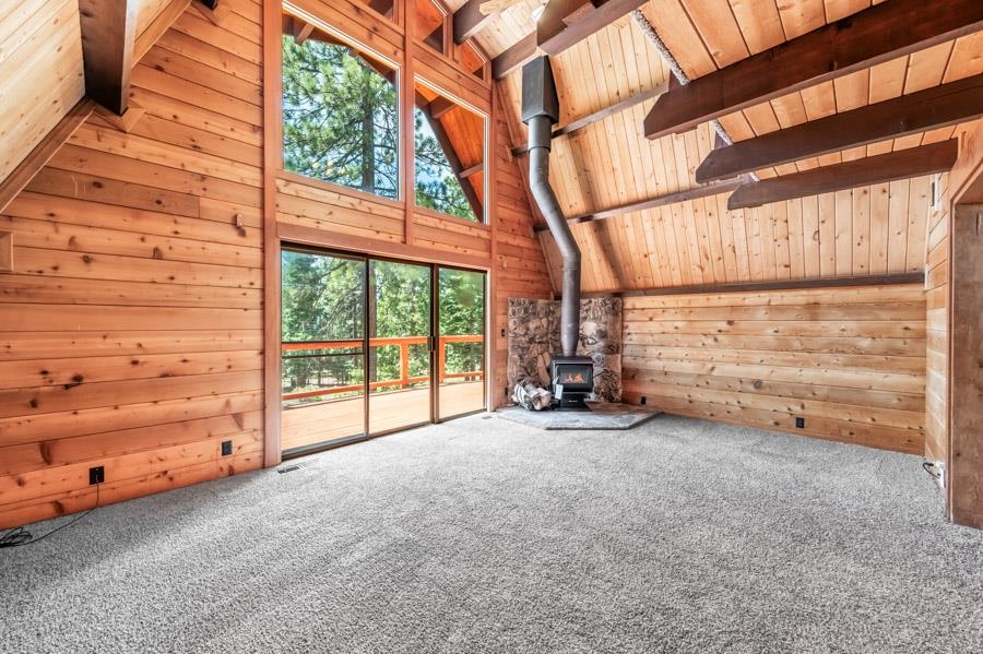 1035 Trent Lane