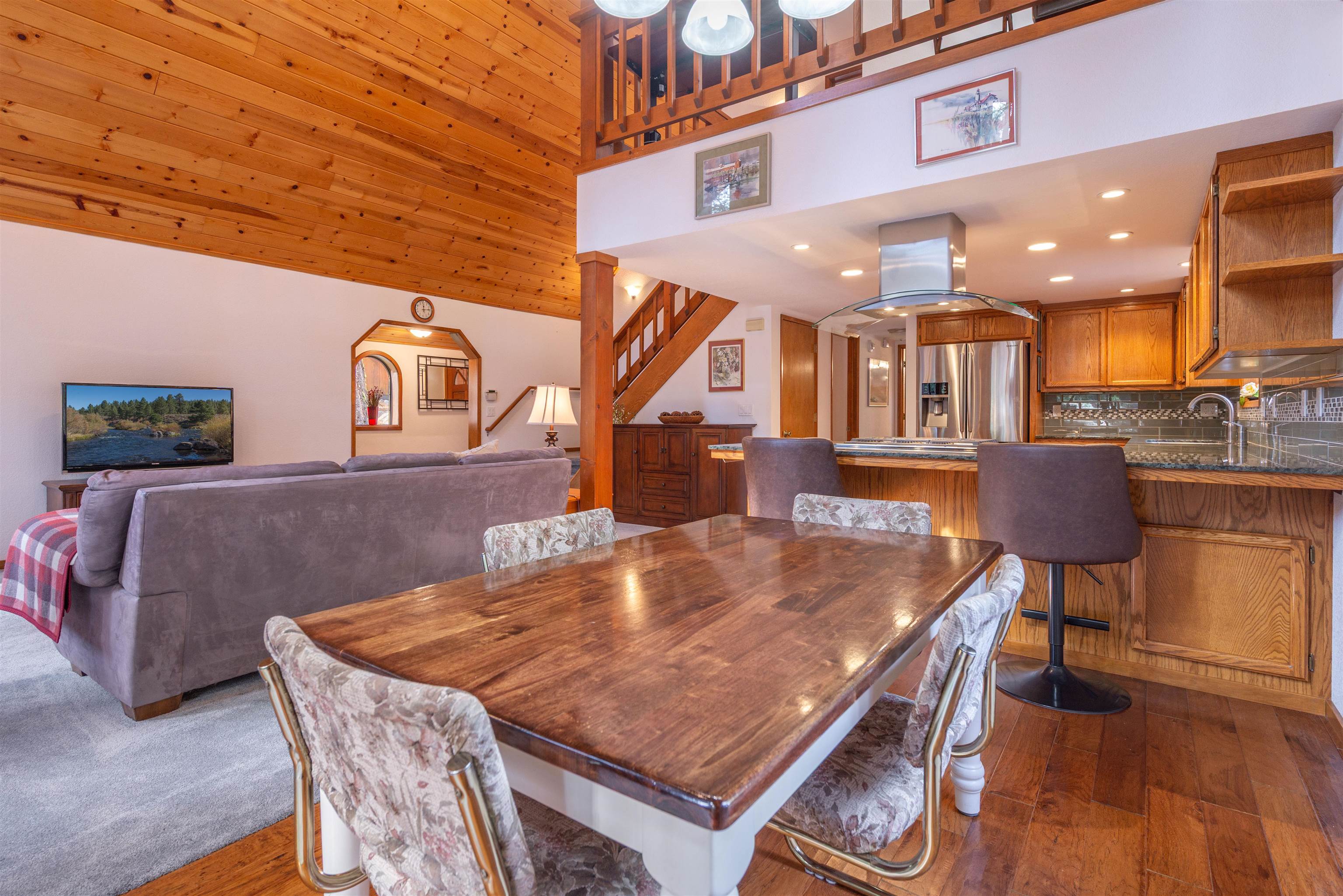 11151 Knotty Pine Drive