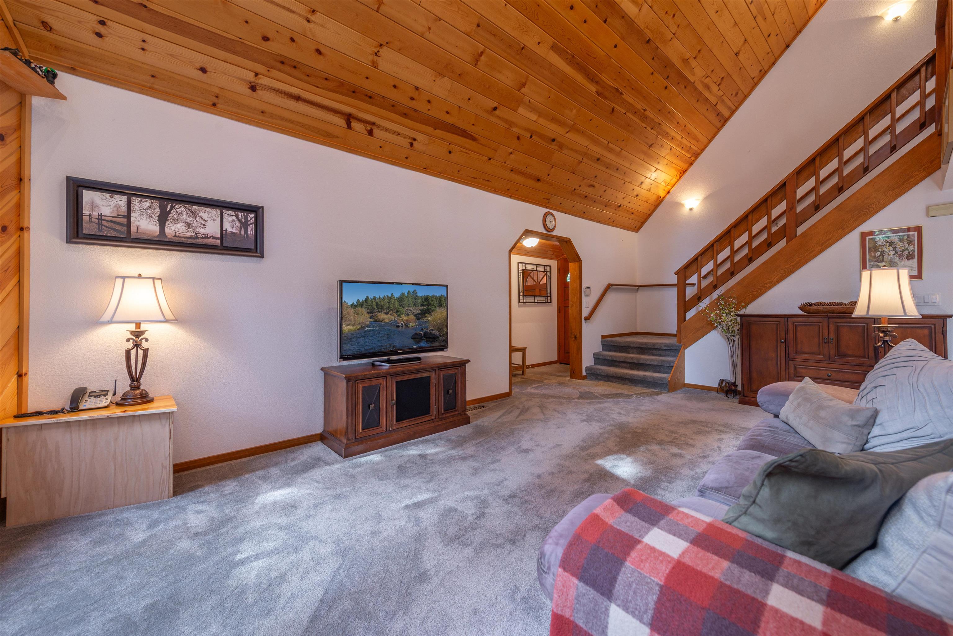 11151 Knotty Pine Drive