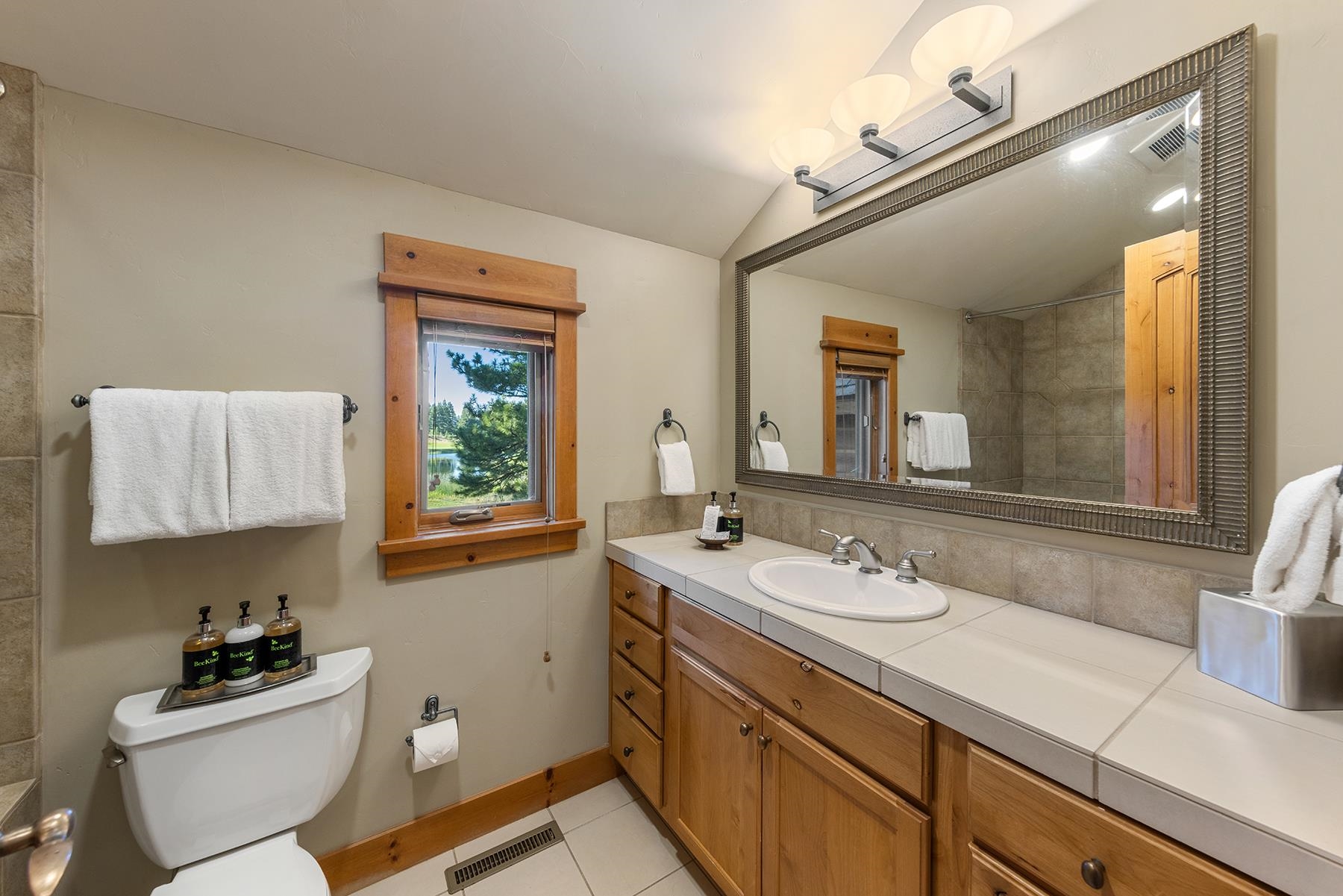 12323 Lookout Loop Unit: F10-24