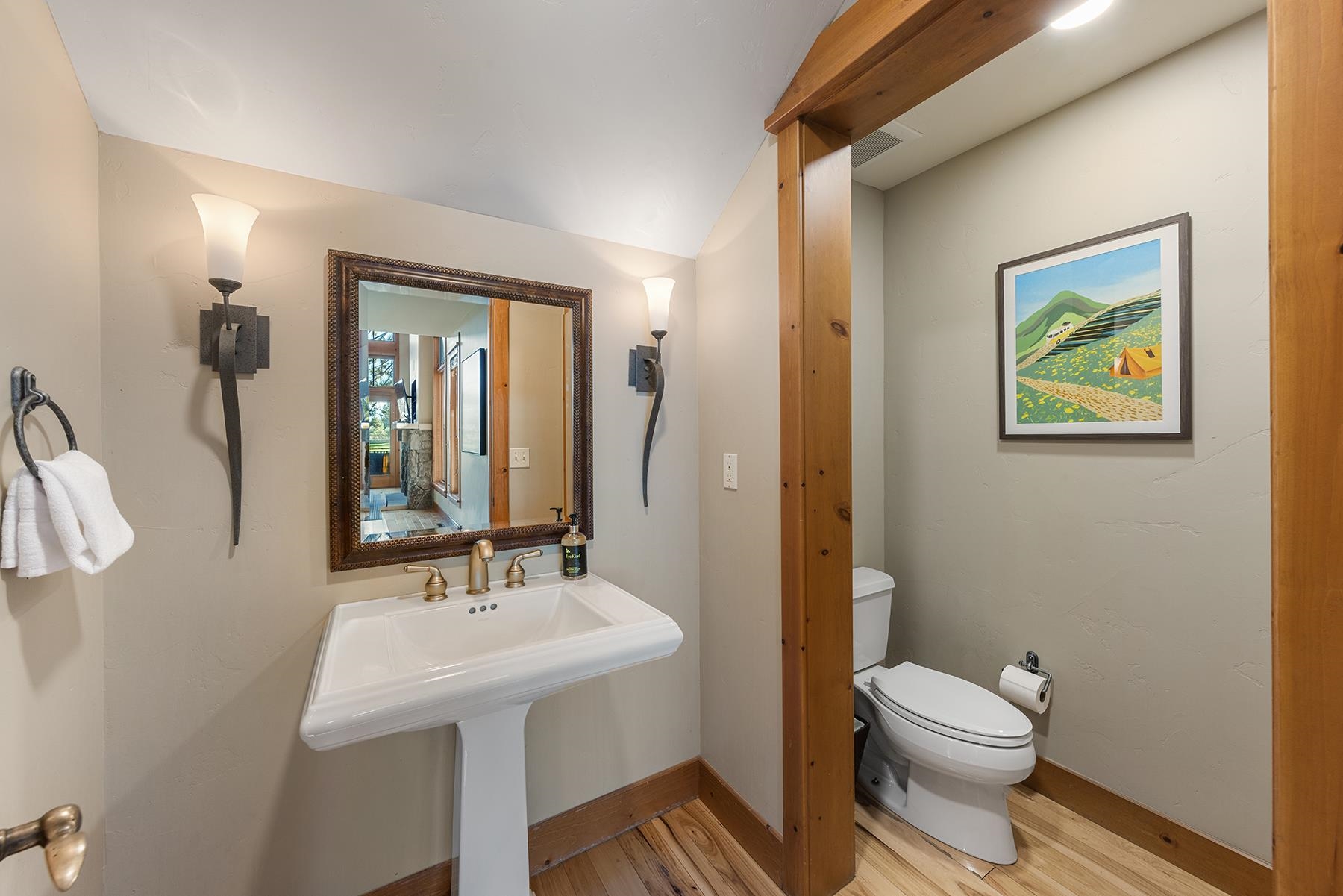 12323 Lookout Loop Unit: F10-24