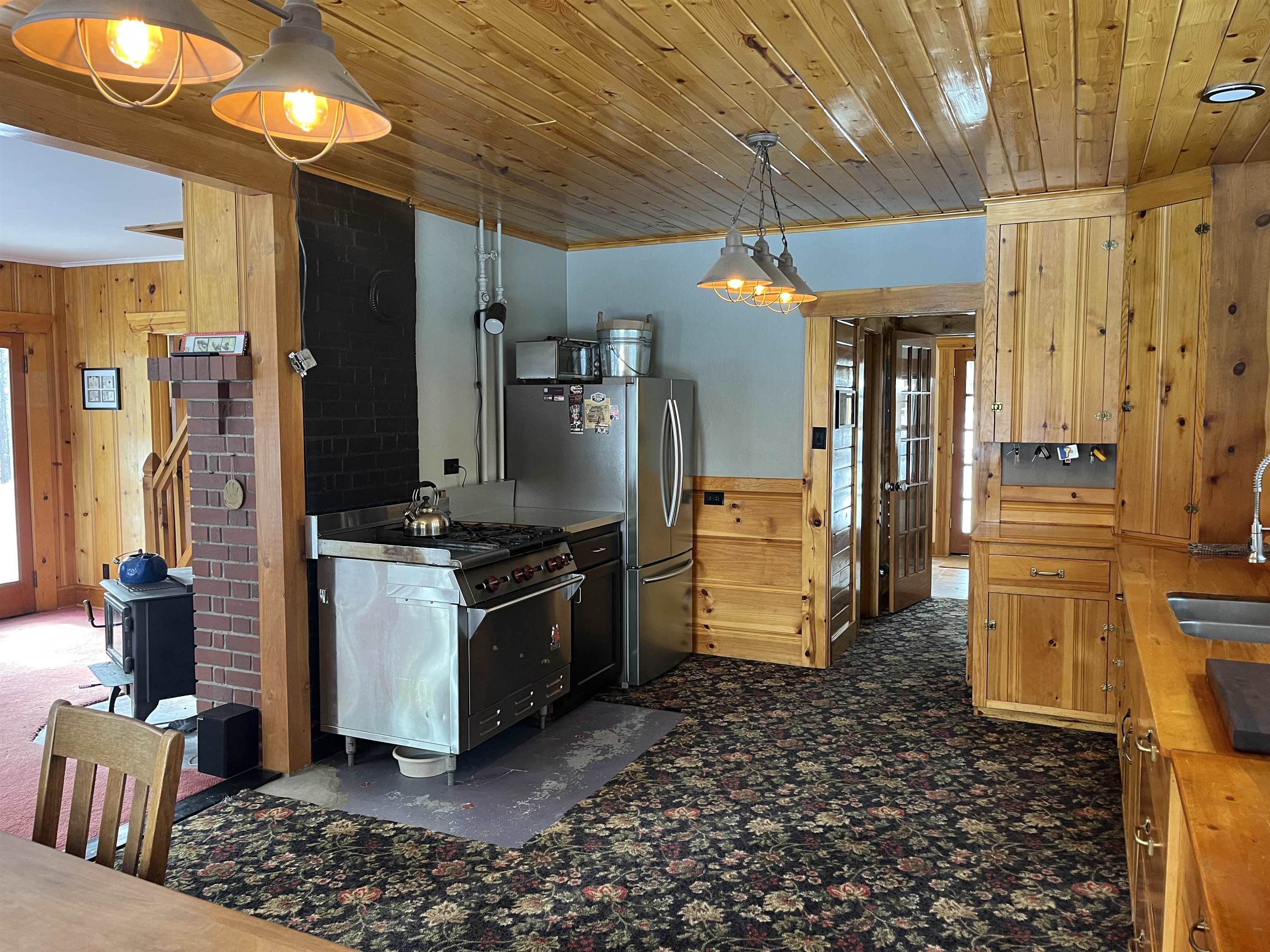 16527 Robertson Road