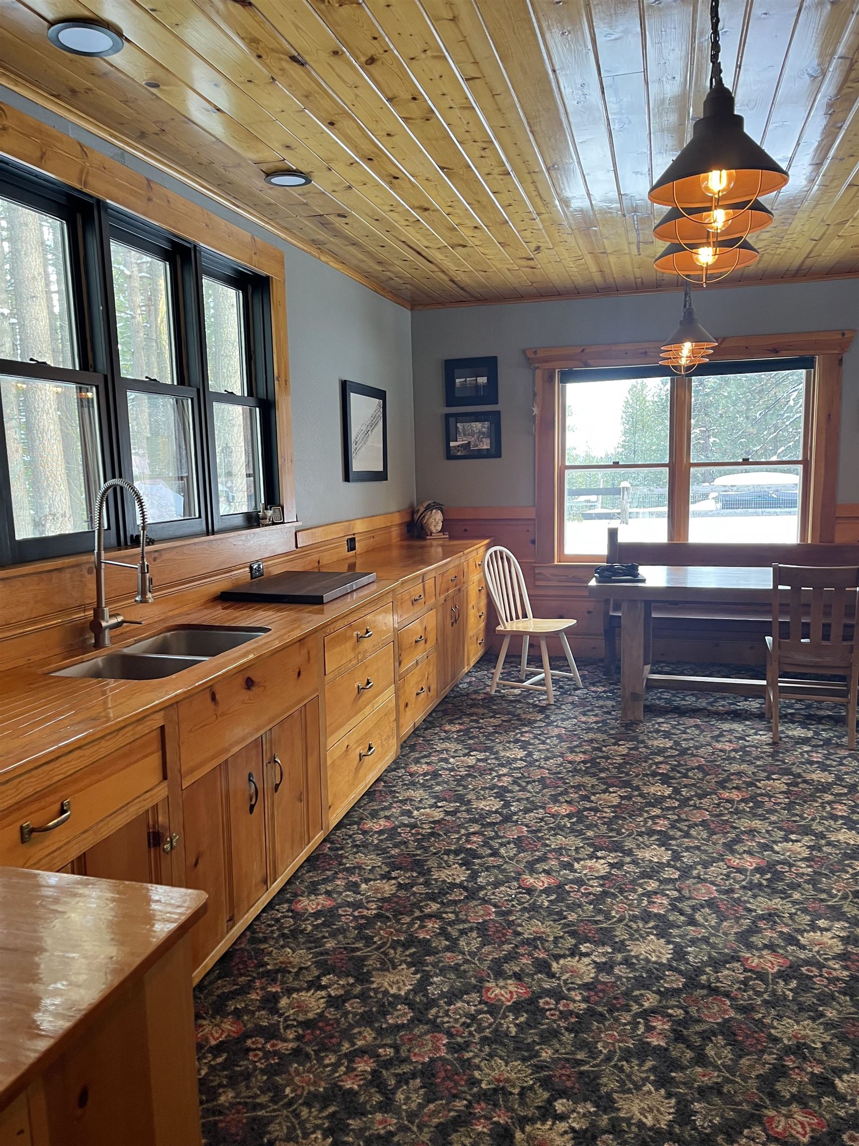 16527 Robertson Road