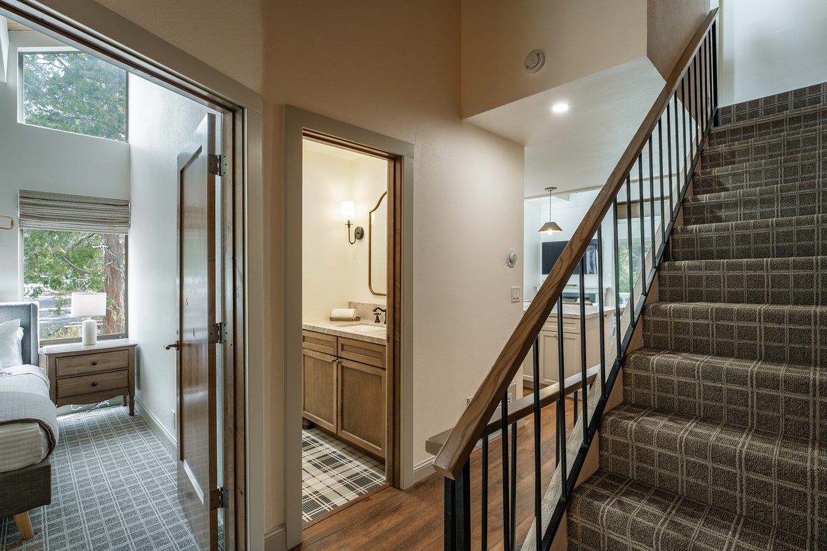 1001 Commonwealth Drive # 82 Unit: #82
