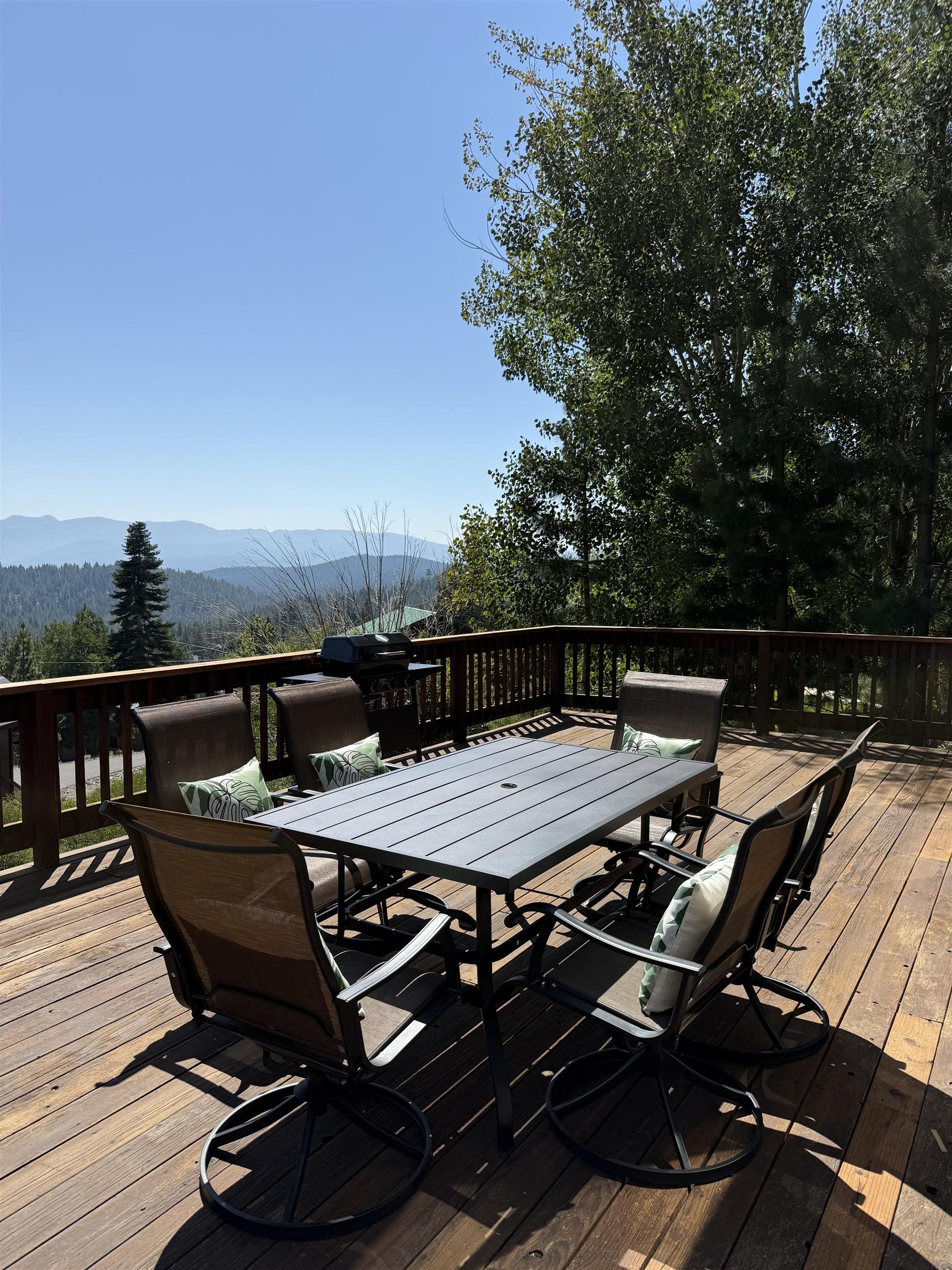 12996 Oberwald Way