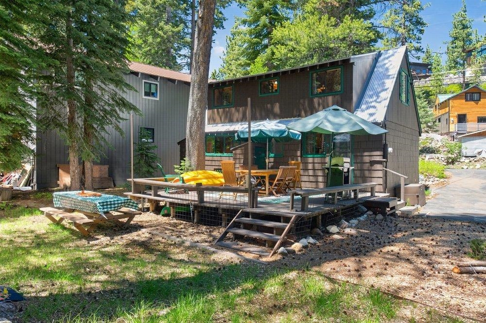 16243 Old Highway Drive