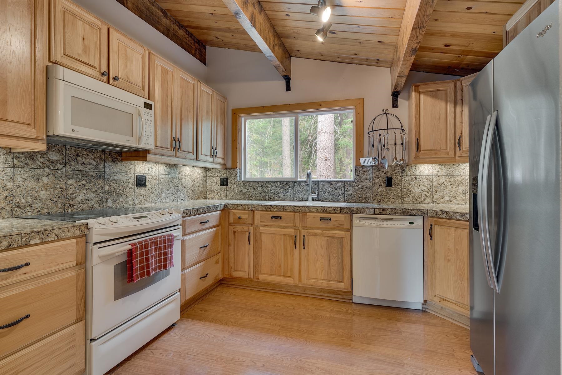 105 Shoreview Drive