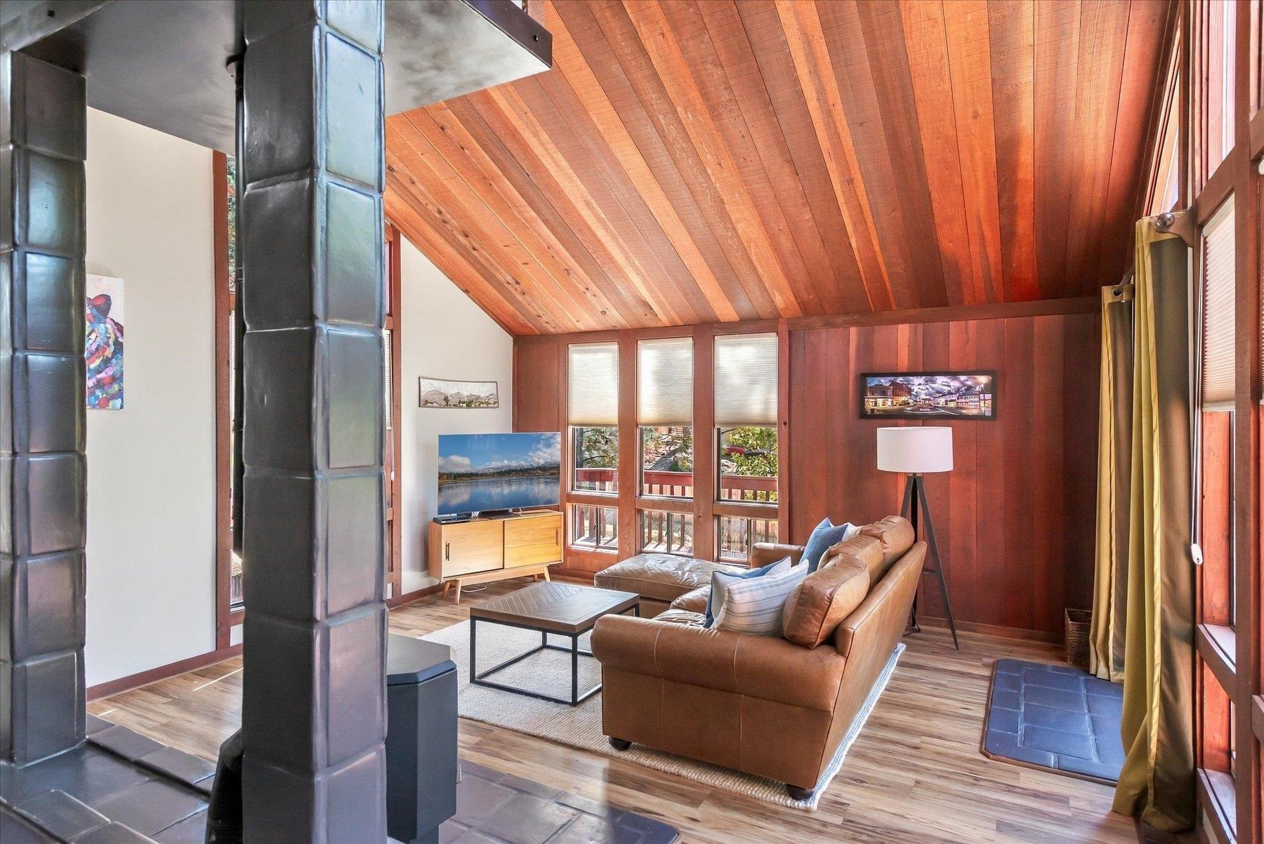16005 Canterbury Lane