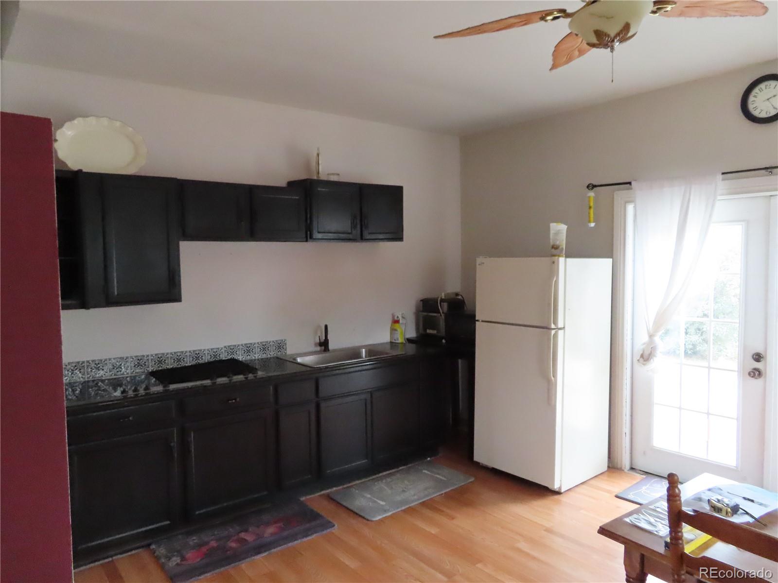 210 S Frances Avenue