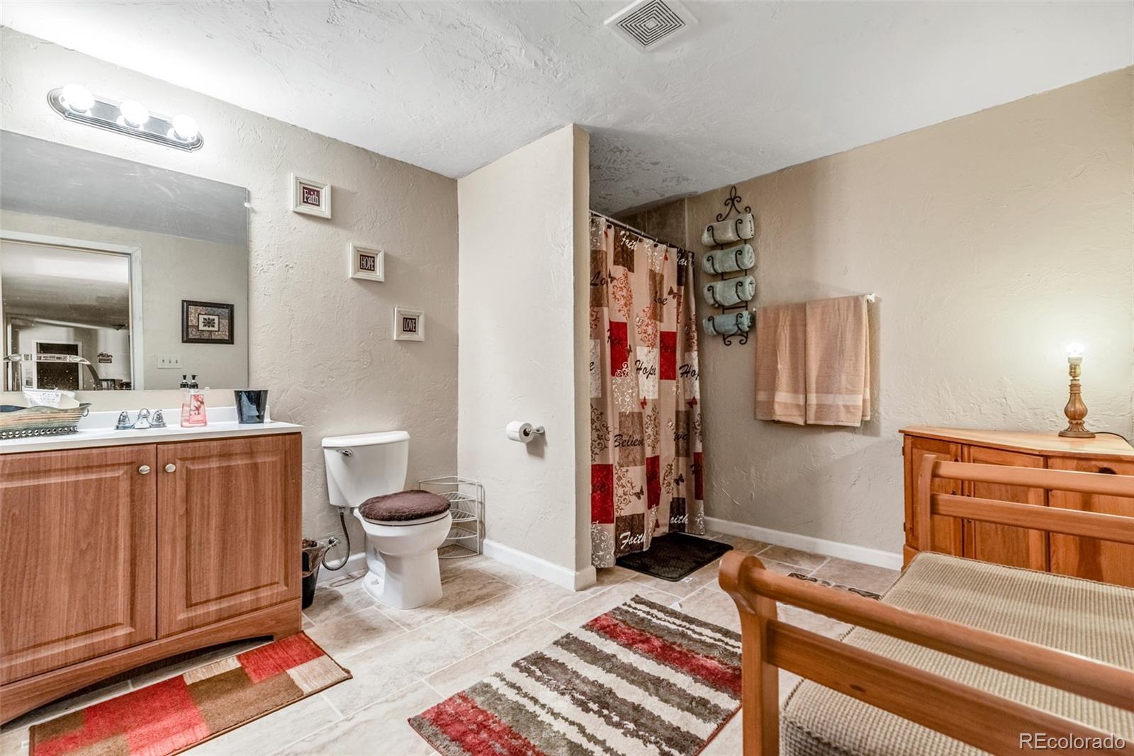 1542 Clear Creek Road