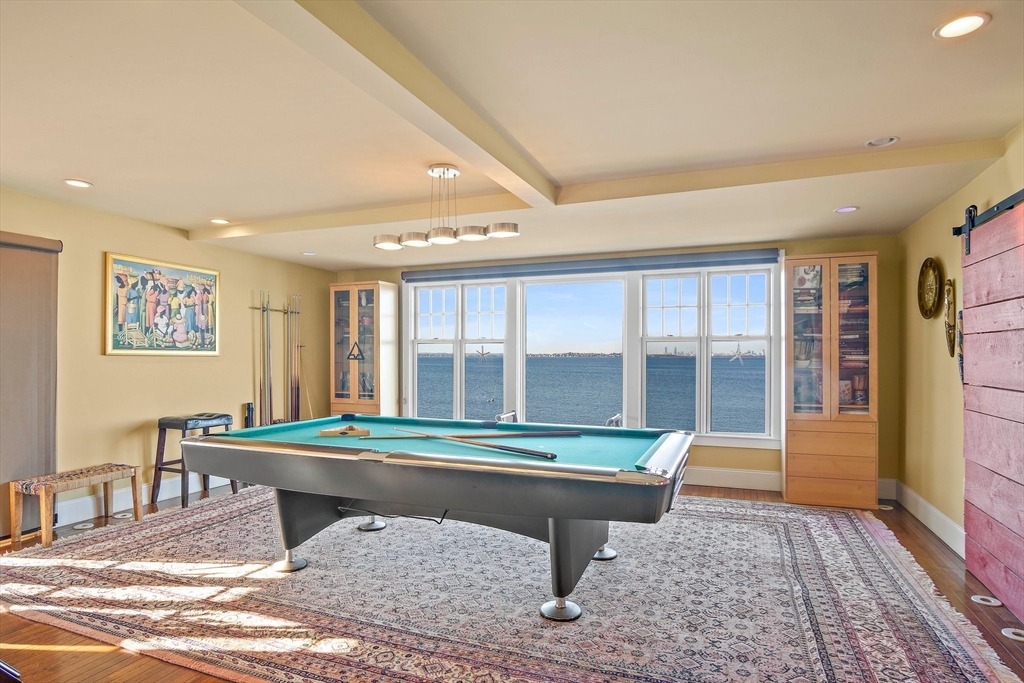 20 Bay View Ave