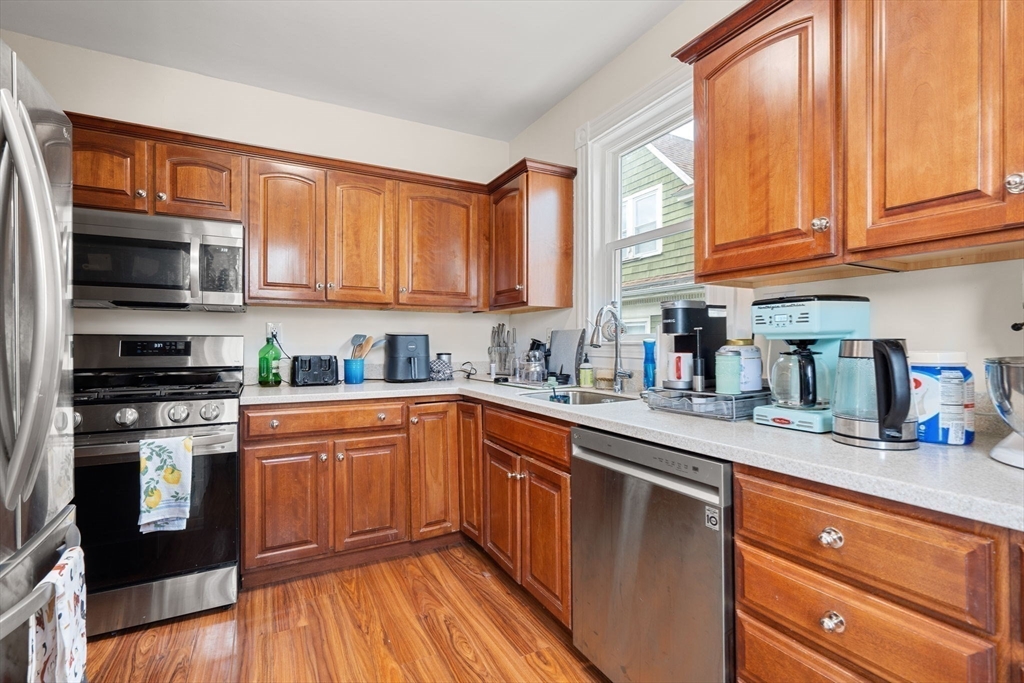 84 Carruth St # 2