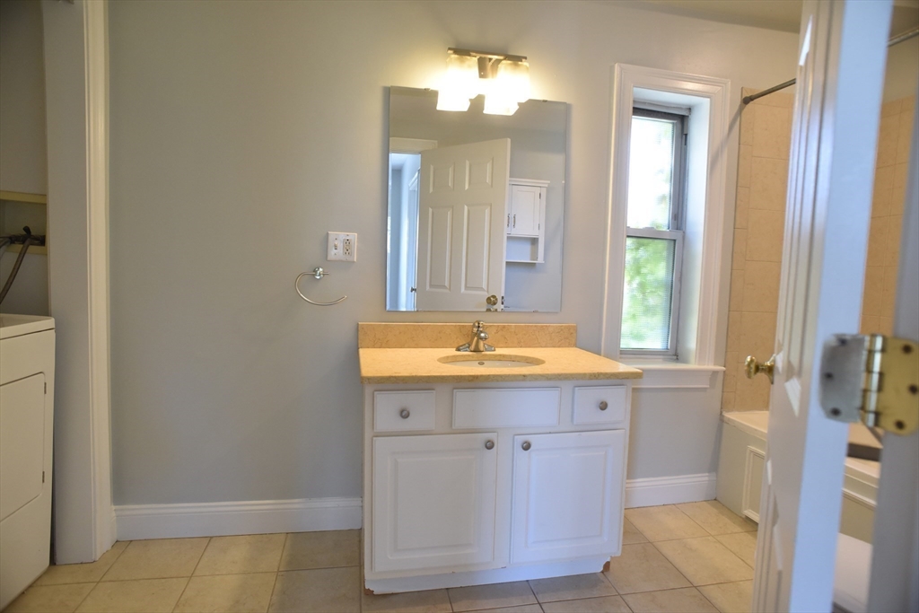 515 E 5th Street # 3