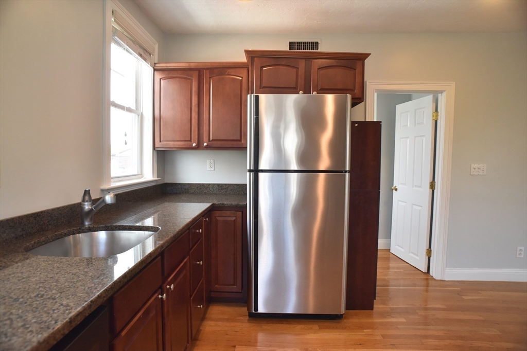 515 E 5th Street # 3