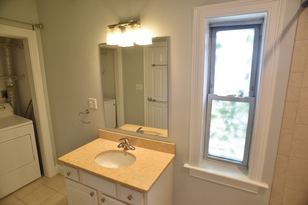515 E 5th Street # 3