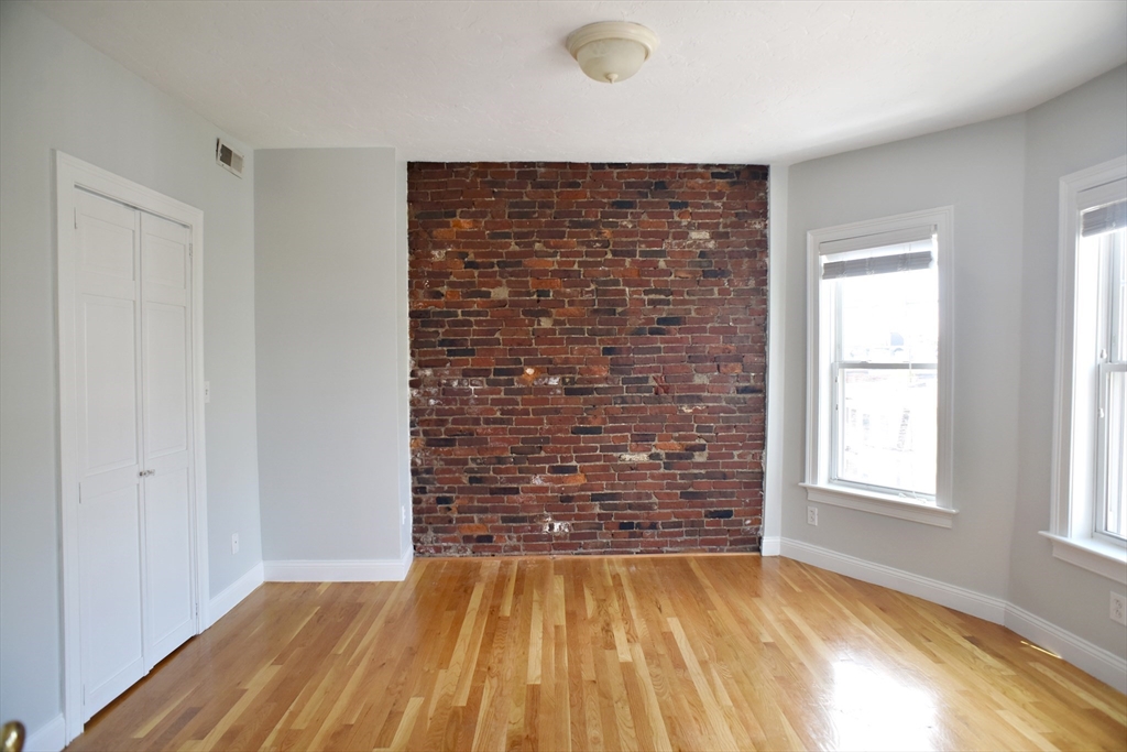 515 E 5th Street # 3