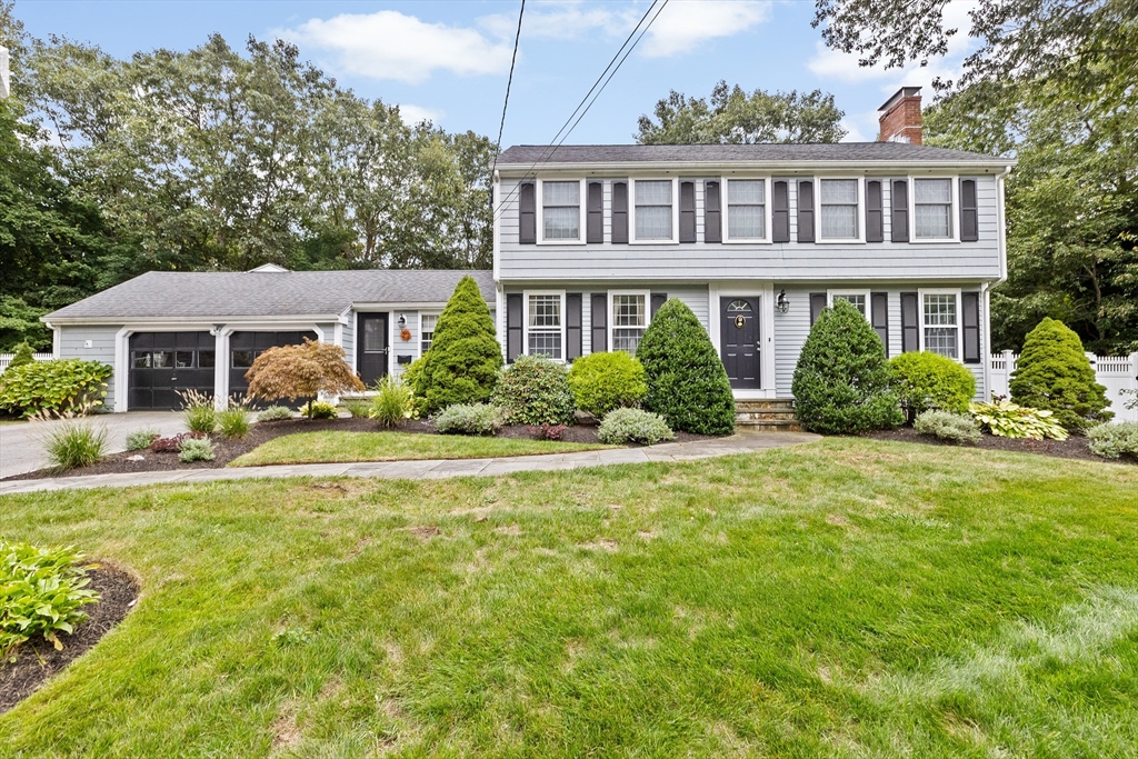 9 Autumn Cir