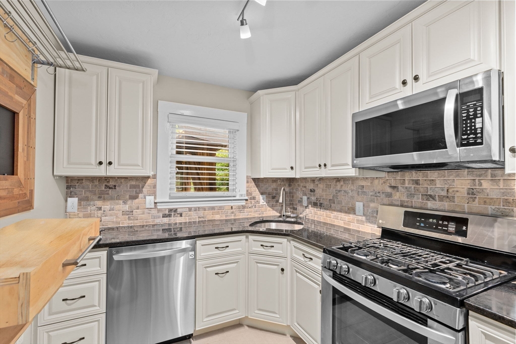 31 Crawford Rd