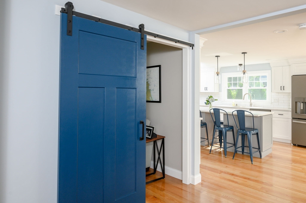 24 Arrowwood St