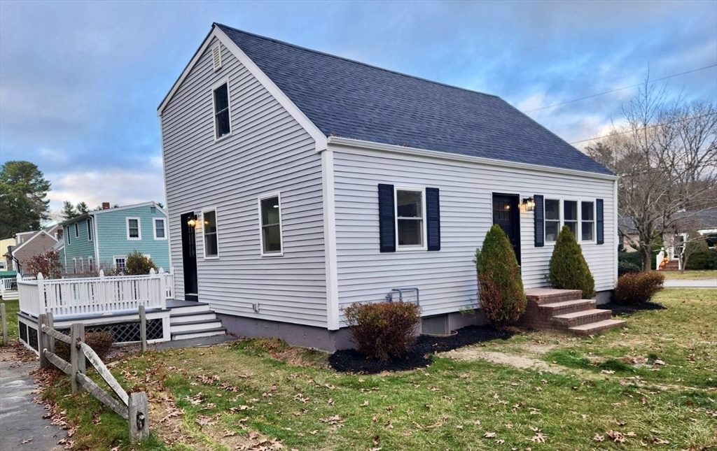 2 Montclair Ave