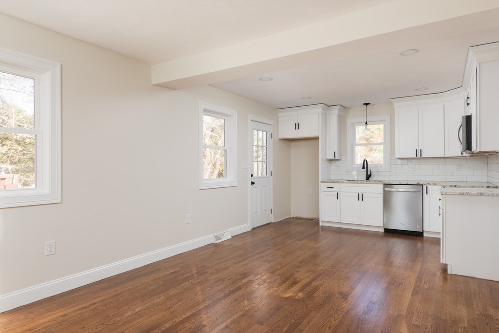2 Montclair Ave