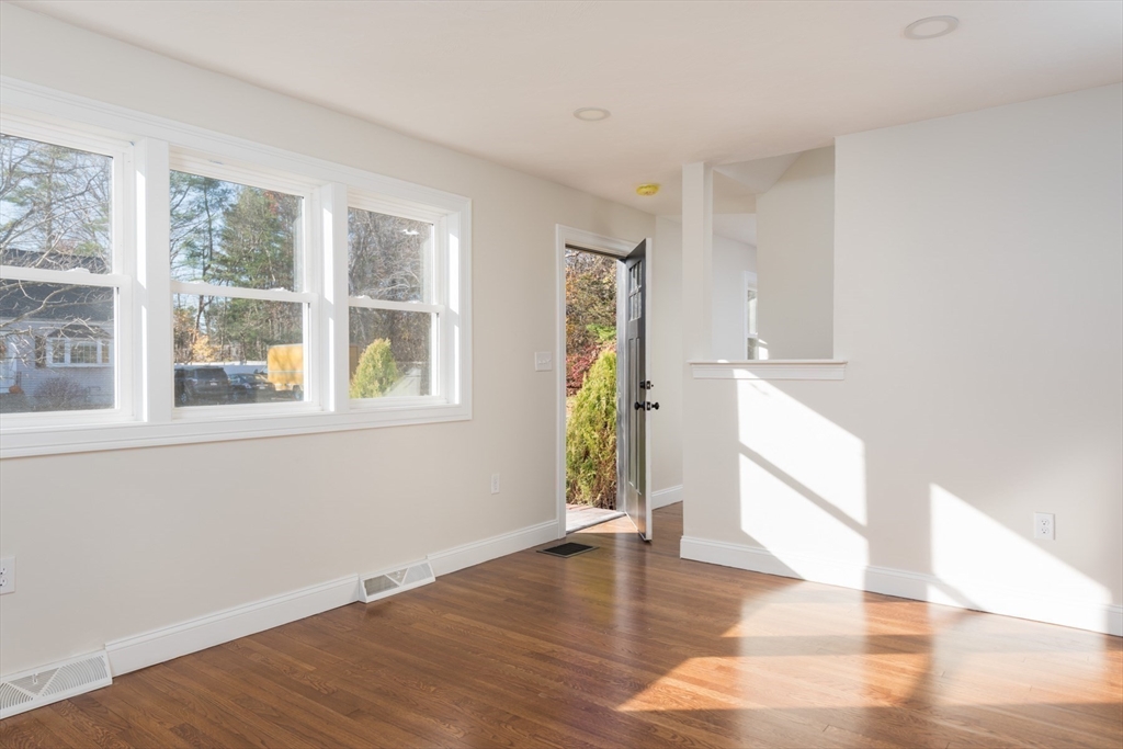 2 Montclair Ave