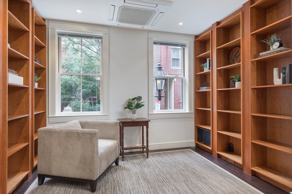 31 South Russell St