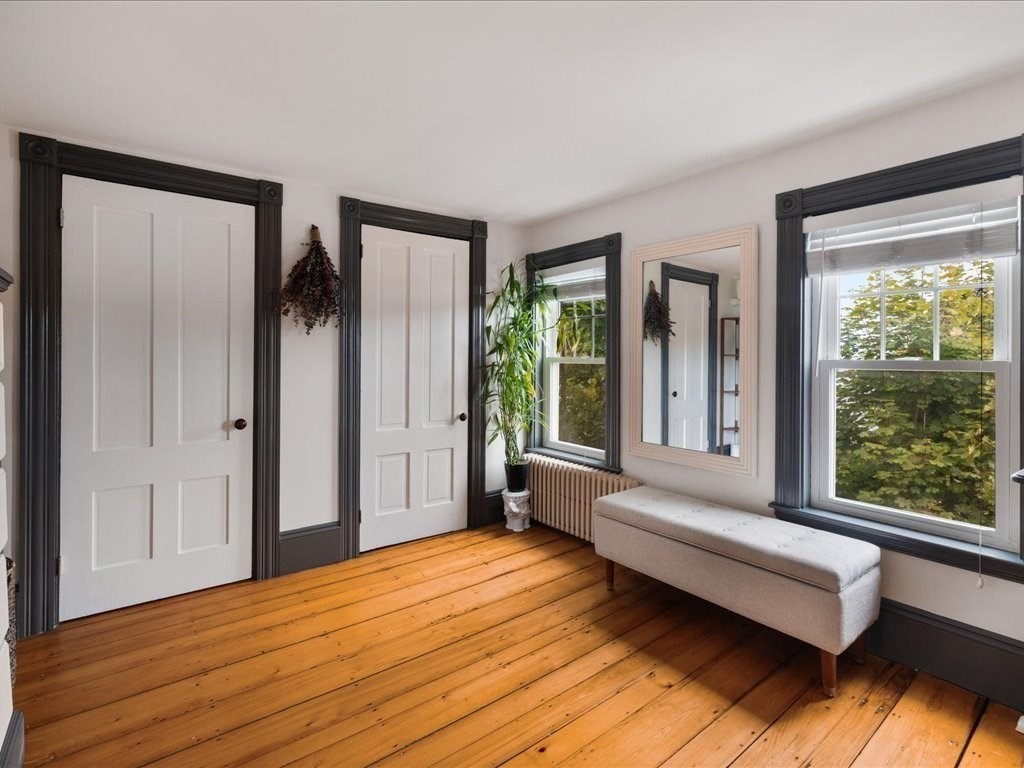 5 Warren Avenue