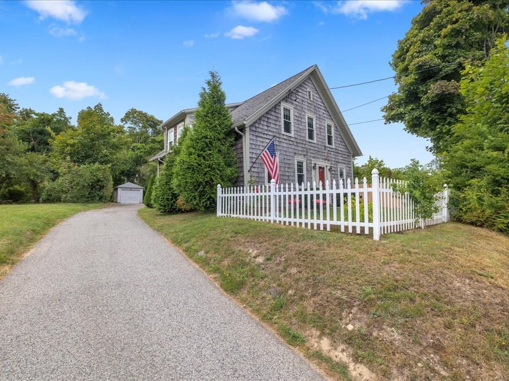 5 Warren Avenue