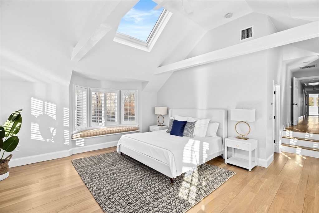 5 New Towne Dr