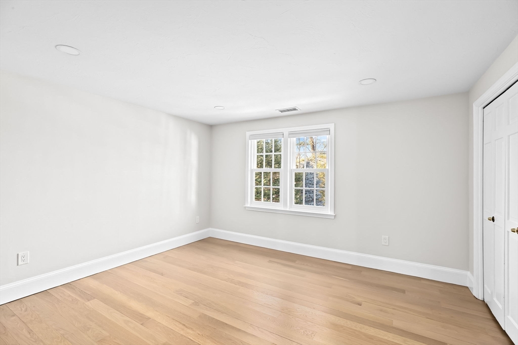 5 New Towne Dr