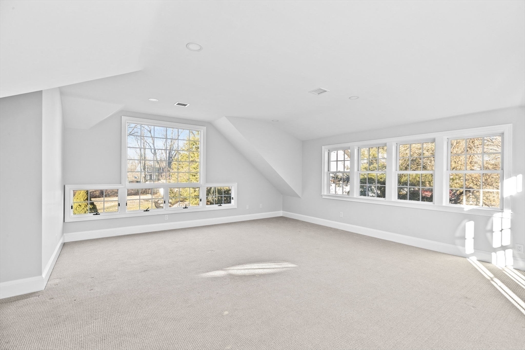 5 New Towne Dr