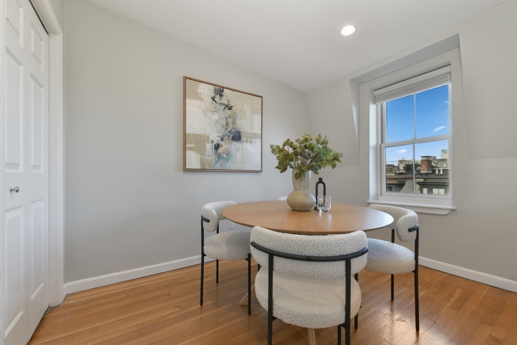 14 Upton St PH