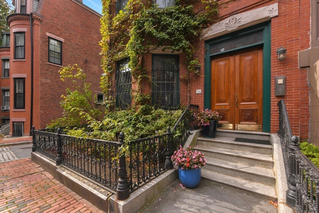 14 Upton St PH
