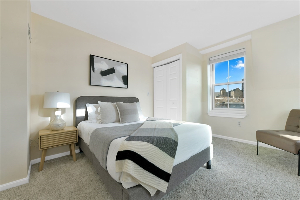 14 Upton St PH