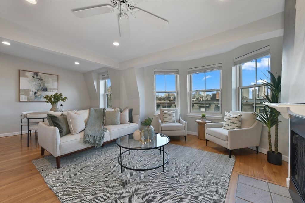 14 Upton St PH