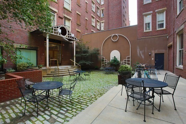 70 Lincoln Street # 512