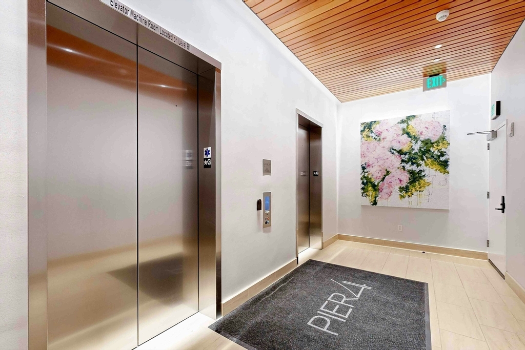 300 Pier 4 Blvd # 6E