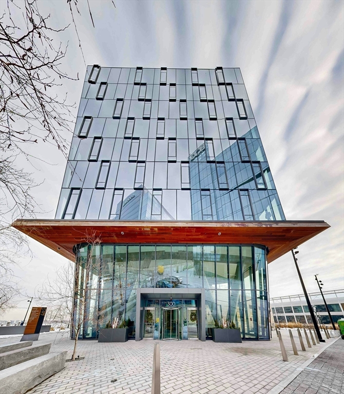 300 Pier 4 Blvd # 6E