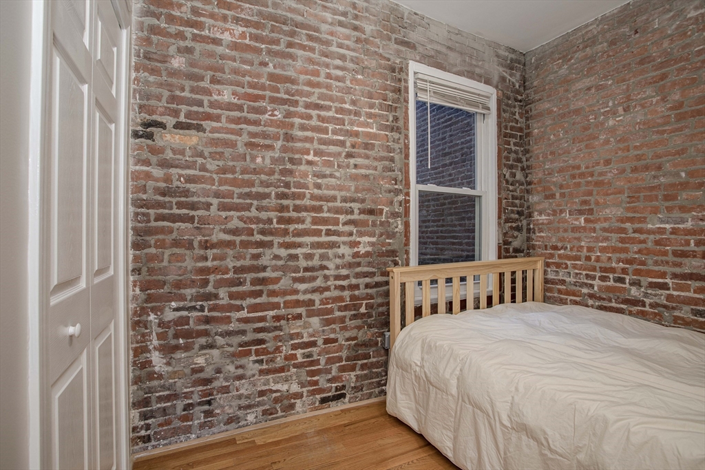 28-30 Cooper St # 2