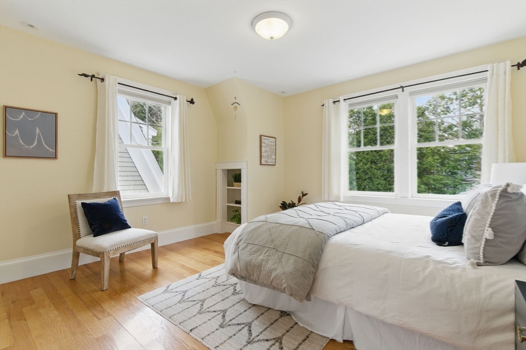 6 Foster Rd