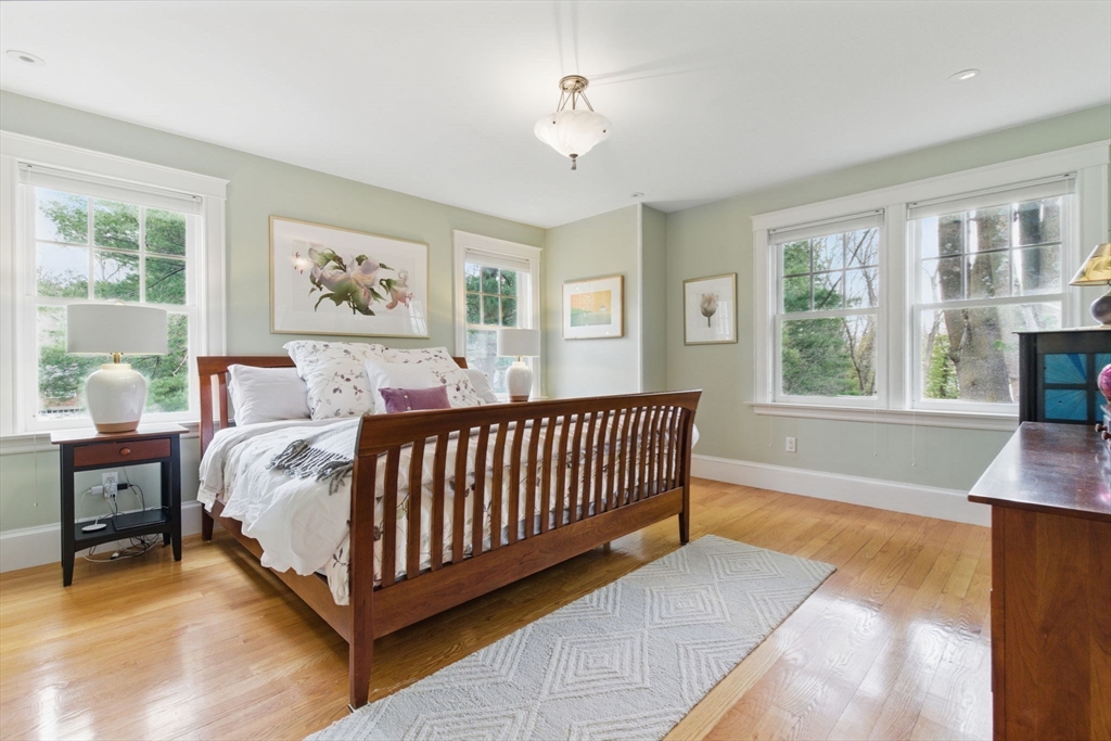 6 Foster Rd