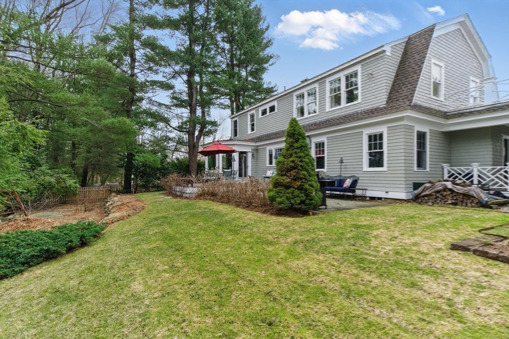 6 Foster Rd