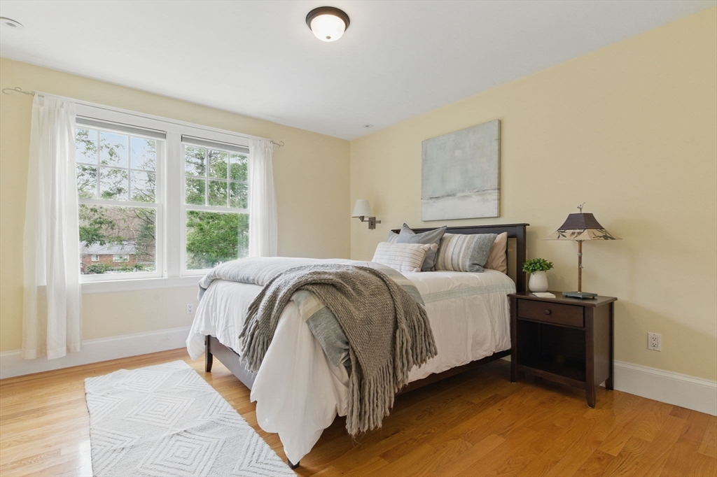 6 Foster Rd