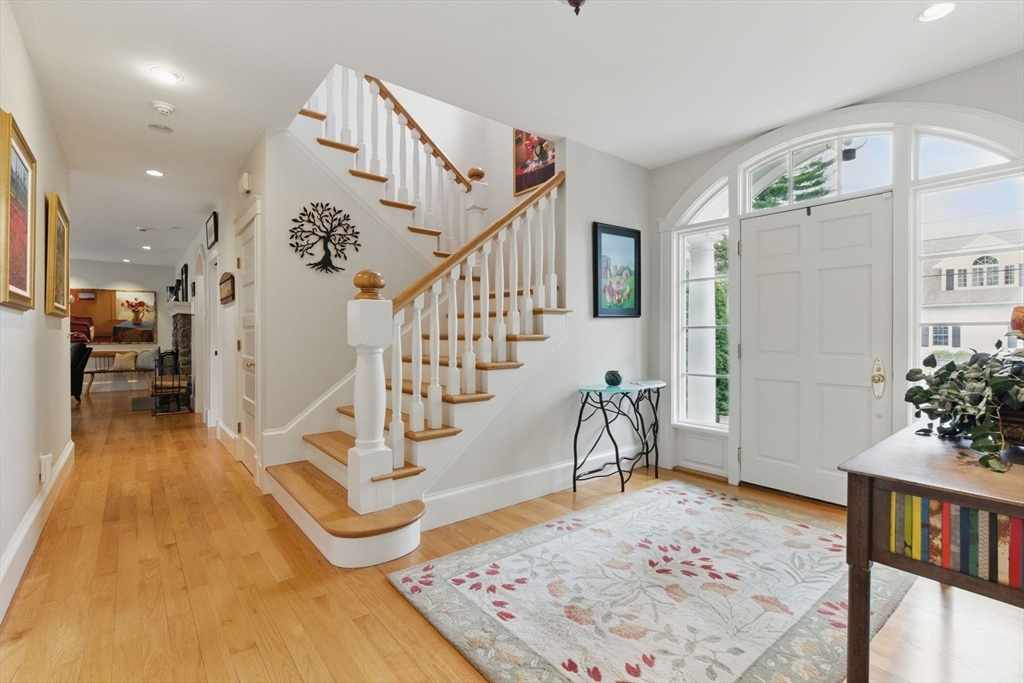6 Foster Rd