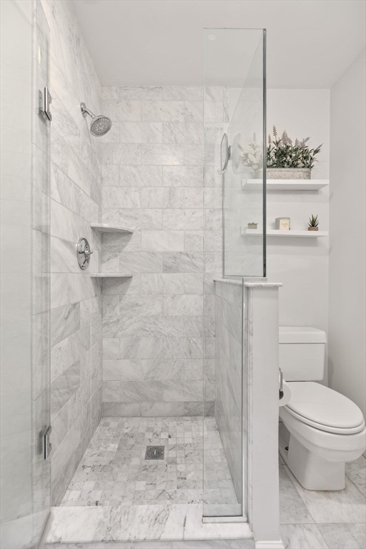 13 Monument Sq # 2